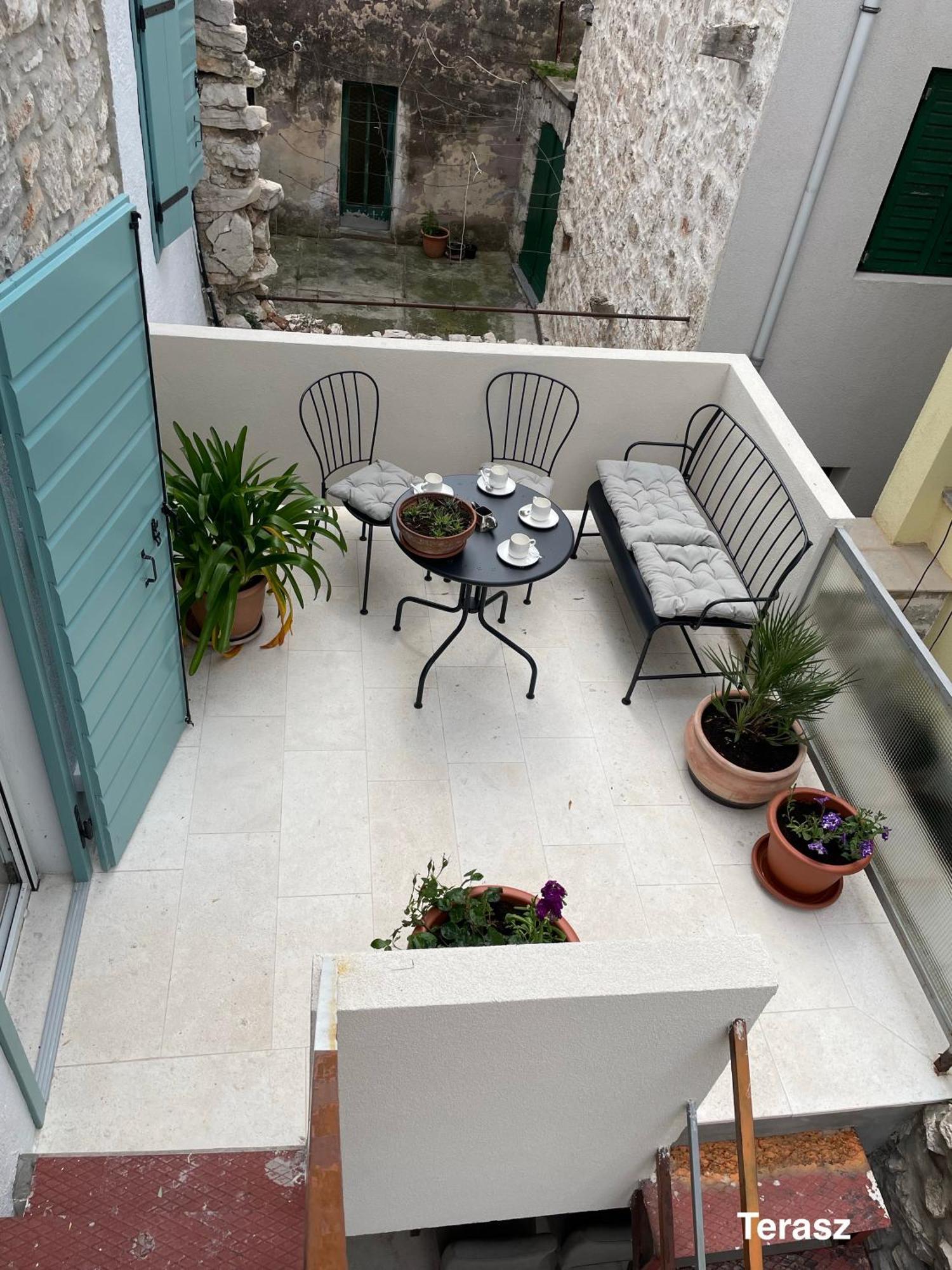 Murter-Sun Stone House Extérieur photo